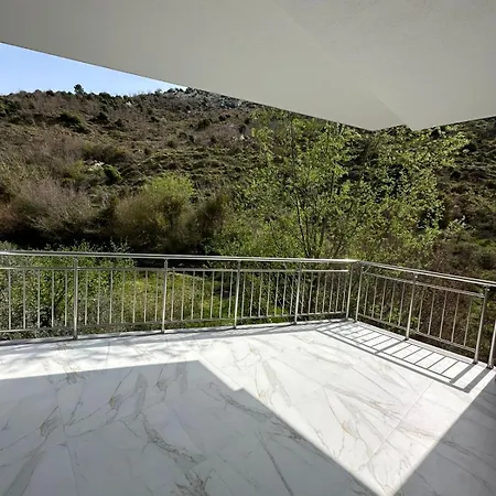 Qyteza 公寓 Shkodër