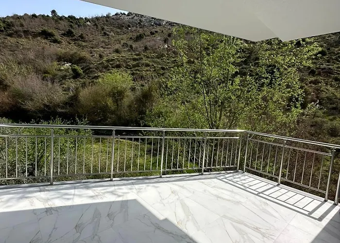 Qyteza 公寓 Shkodër